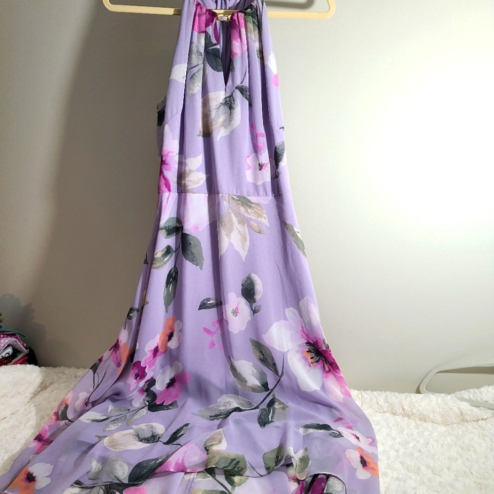 WHBM - NWT Lavender, high-low, flowy dress, keyhole neckline. Size 6